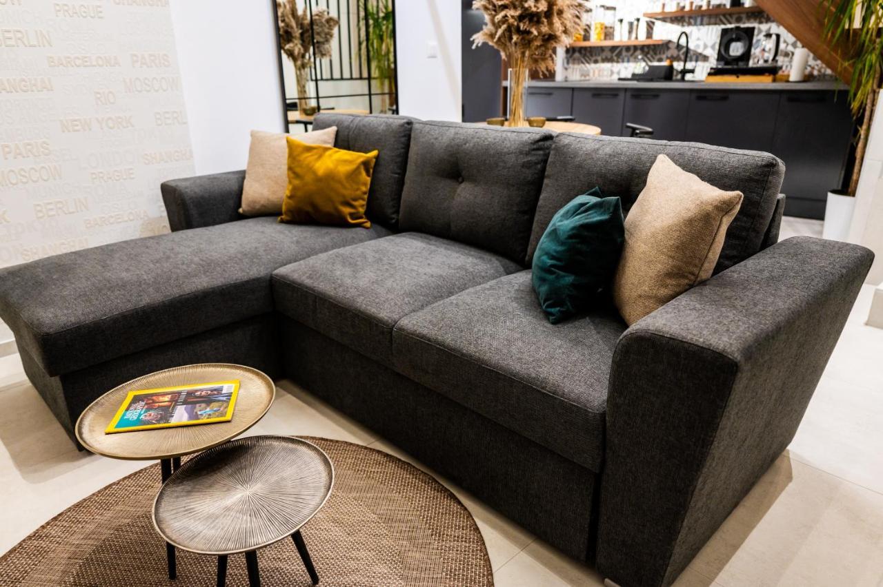 Super Modern Downtown Apartment Sarajevo Bagian luar foto