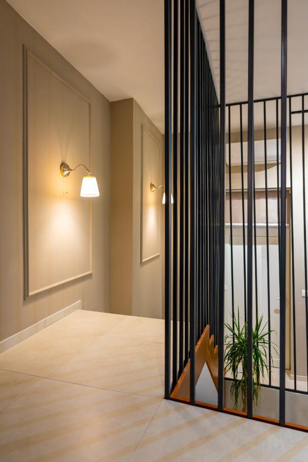 Super Modern Downtown Apartment Sarajevo Bagian luar foto
